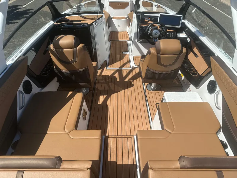 Slide: The Image of 2025 YAMAHA 222SD - 17