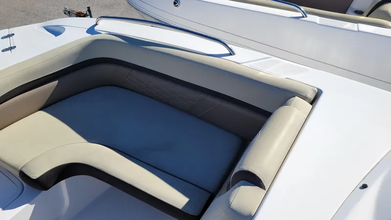 Slide: The Image of Hurricane SS 192 PROJECT 2020 boat interior with beige and black seating. - 17