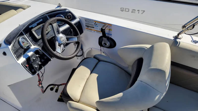 Slide: The Image of 2020 Hurricane SS 192 PROJECT boat cockpit with steering wheel and seat. - 18