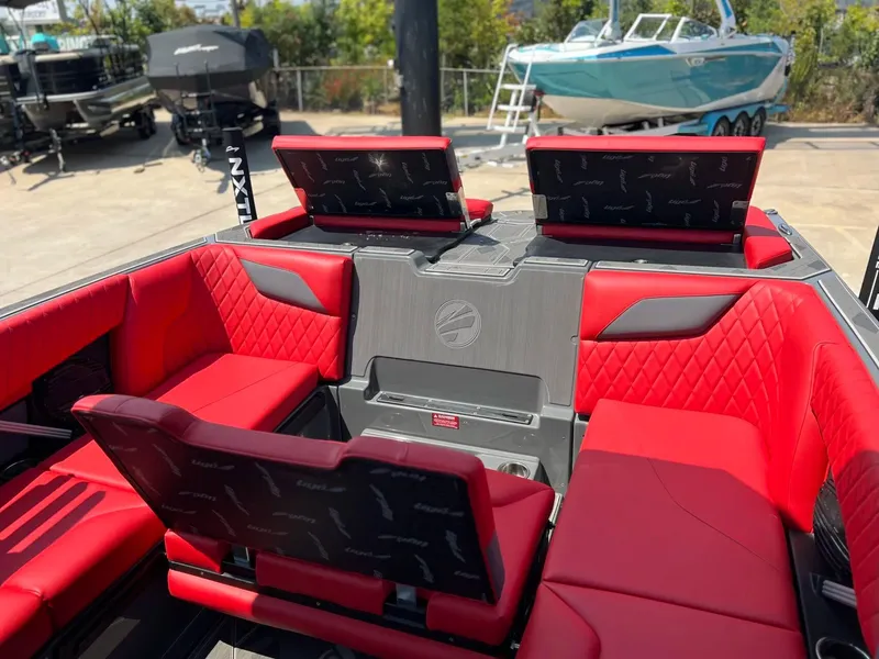 Slide: The Image of Tigé Z5 2025 - 18