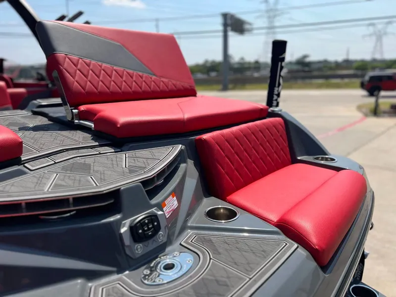 Slide: The Image of Tigé Z5 2025 - 20