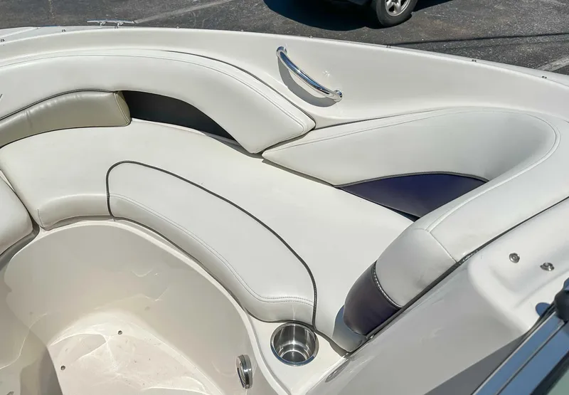 Slide: The Image of Sea Ray 220 Select 2006 - 14