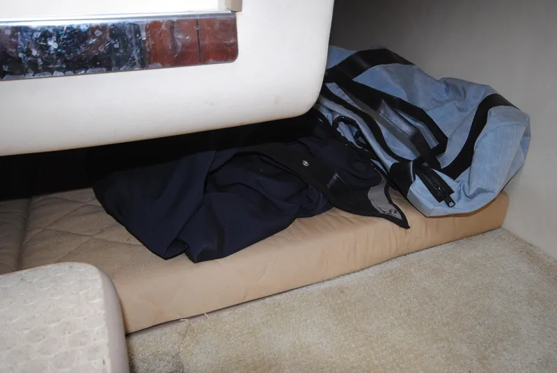 Slide: The Image of Mid-Berth - 13