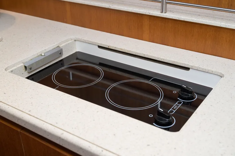 Slide: The Image of Tiara 4300 Sovran 2007 - 33