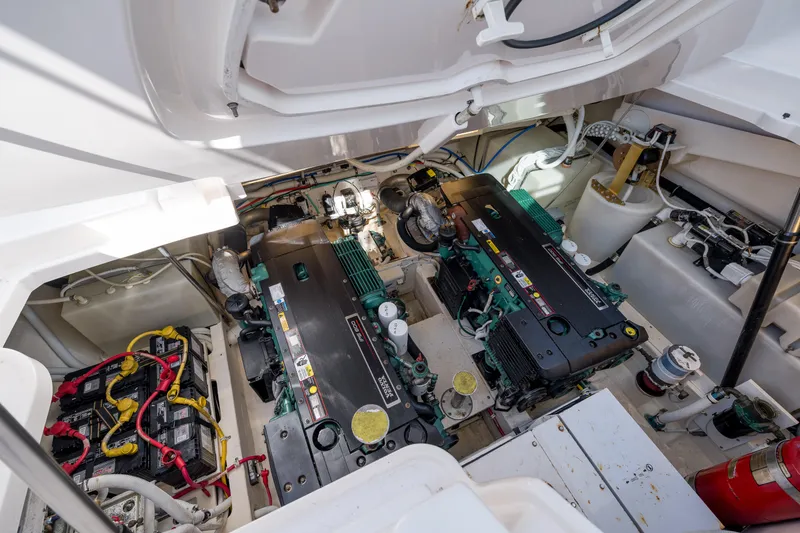 Slide: The Image of Tiara 4300 Sovran 2007 - 42