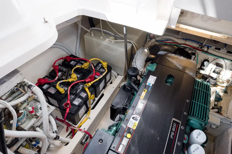 Slide: The Image of Tiara 4300 Sovran 2007 - 43