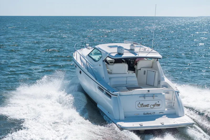 Slide: The Image of Tiara 4300 Sovran 2007 - 5