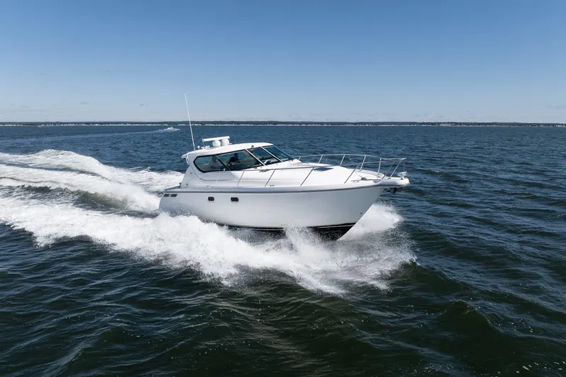 Slide: The Image of Tiara 4300 Sovran 2007 - 7