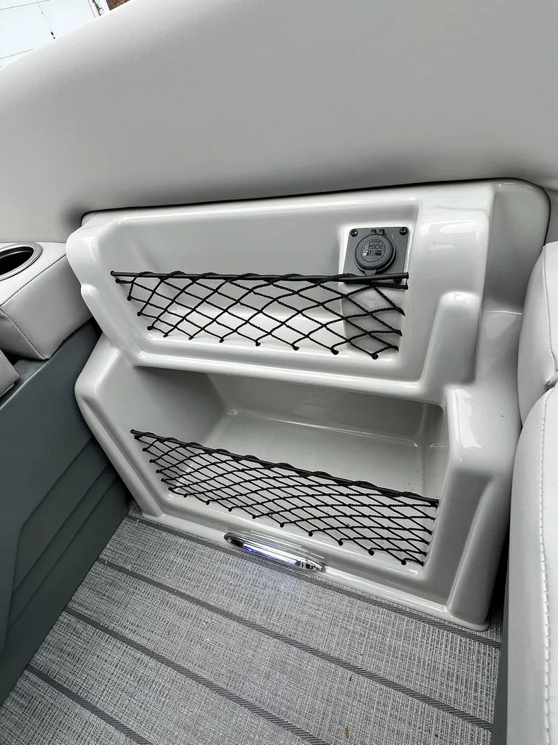 Slide: The Image of Sylvan L3 DLZ Tritoon 2025 - 22