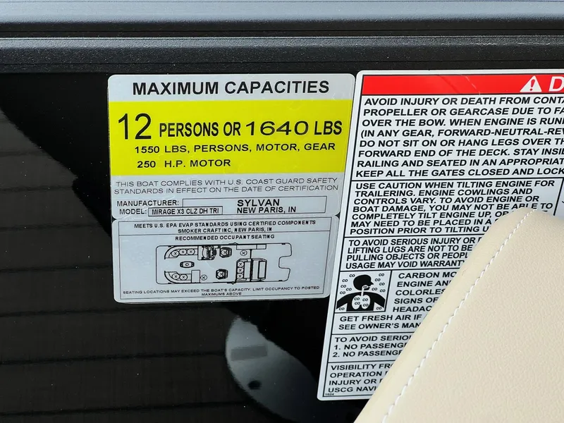 Slide: The Image of Maximum capacity label for 2025 Sylvan X3 CLZ DH Mirage Tritoon boat. - 18