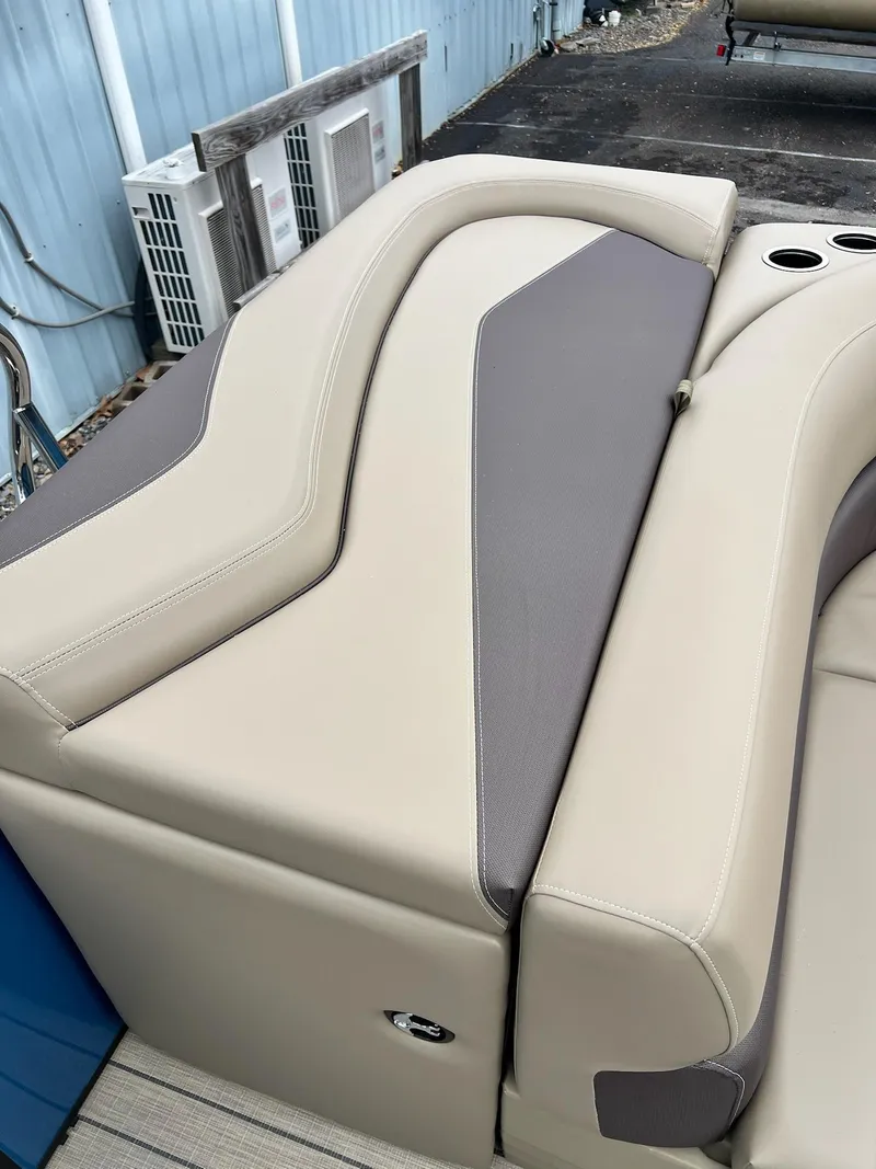 Slide: The Image of Sylvan 8520 Cruise 2025 - 15