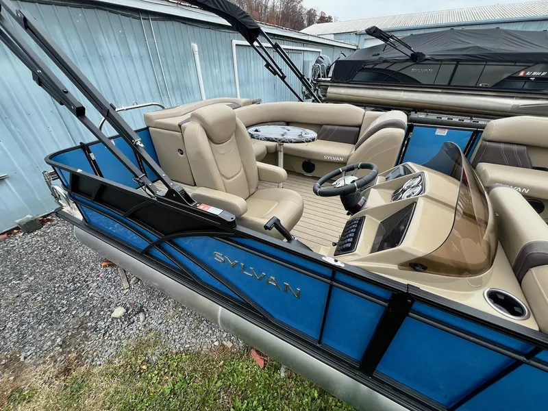 Slide: The Image of Sylvan 8520 Cruise 2025 - 33