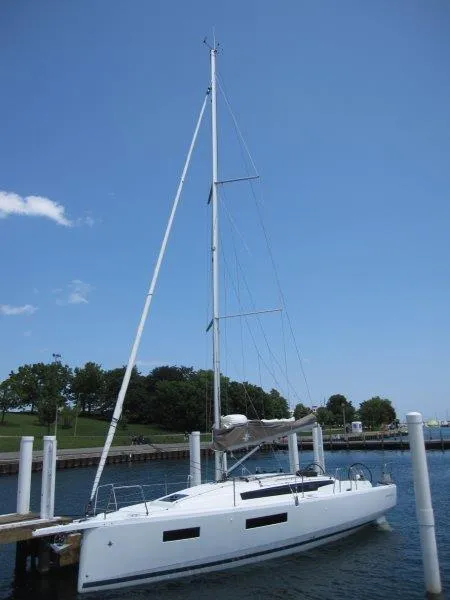 Slide: The Image of Jeanneau Sun Odyssey 350 2025 - 77