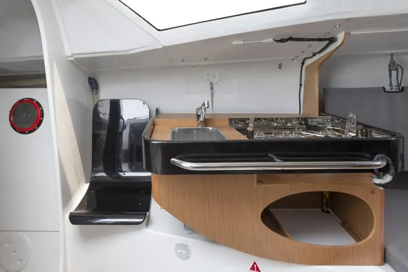 Slide: The Image of Jeanneau Sun Fast 3300 2025 - 59