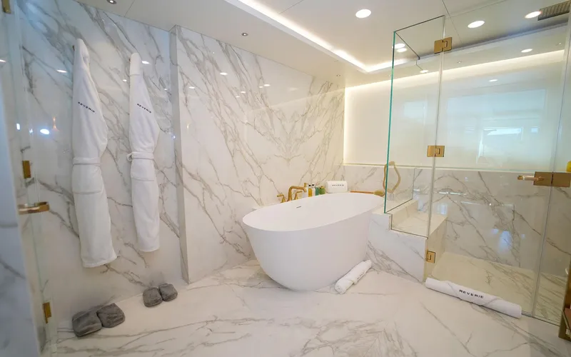 Slide: The Image of 165' Feadship 2000 (REVERIE) Owner's Ensuite - 13