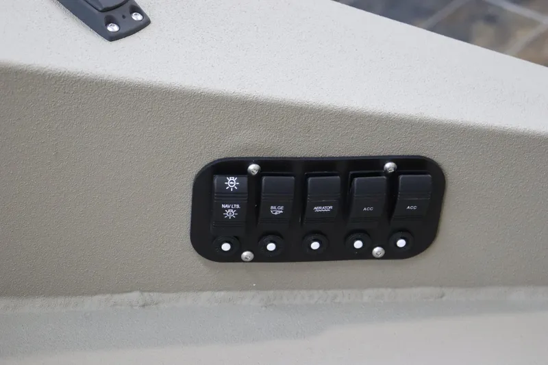 Slide: The Image of Excel 1554 ECLIPSE 2024 - 11