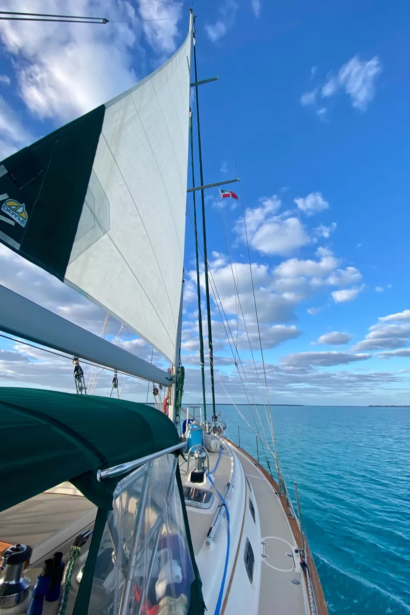 Slide: The Image of Motor Sailing - 6