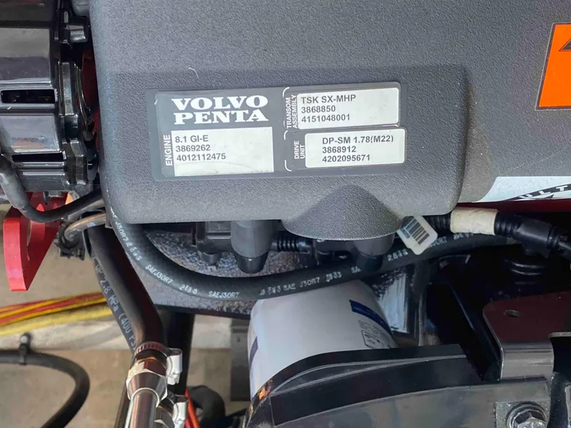 Slide: The Image of Cruisers Yachts 340 Express 2004 - 53