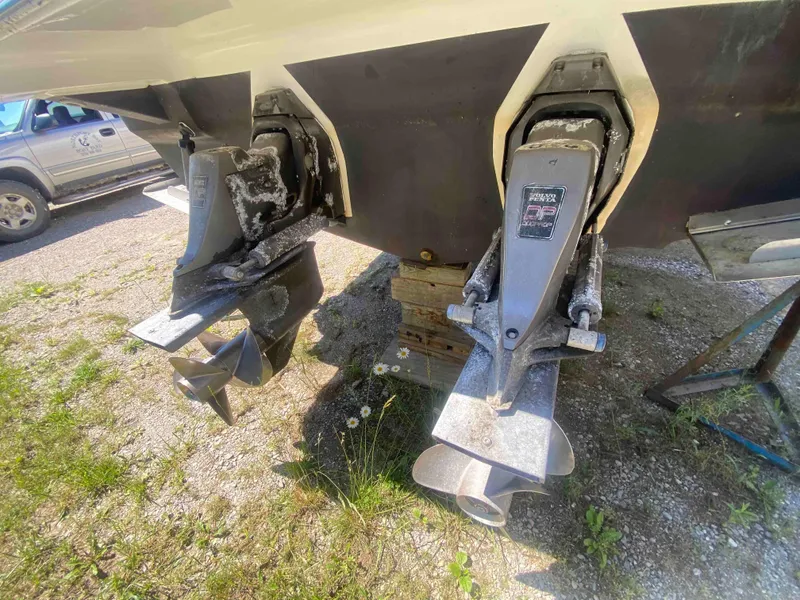 Slide: The Image of Cruisers Yachts 340 Express 2004 - 56