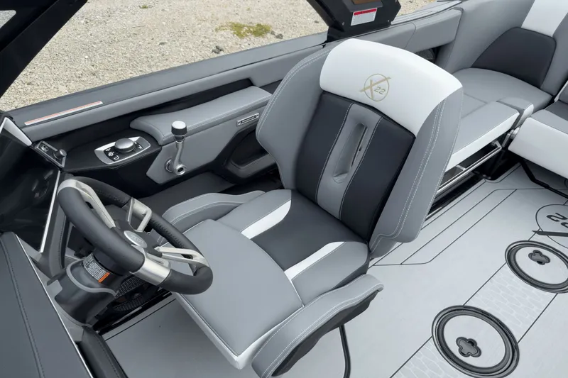 Slide: The Image of MasterCraft X22 2025 - 27