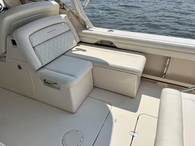 Slide: The Image of Grady-White Freedom 325 2019 - 18