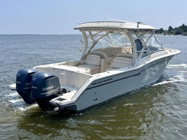 Slide: The Image of Grady-White Freedom 325 2019 - 5