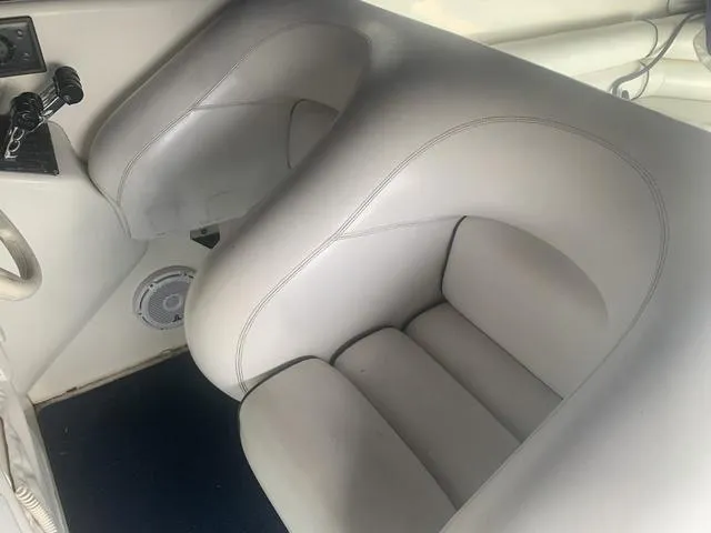 Slide: The Image of Sunseeker Superhawk 48 1998 - 14