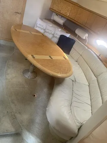 Slide: The Image of Sunseeker Superhawk 48 1998 - 24