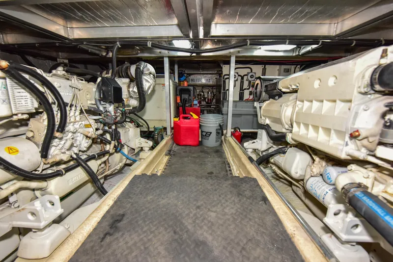 Slide: The Image of Navigator Rival 2004 - 59