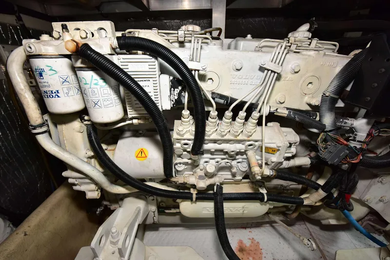 Slide: The Image of Navigator Rival 2004 - 63