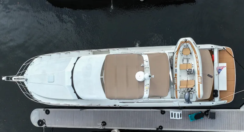 Slide: The Image of Navigator Rival 2004 - 68