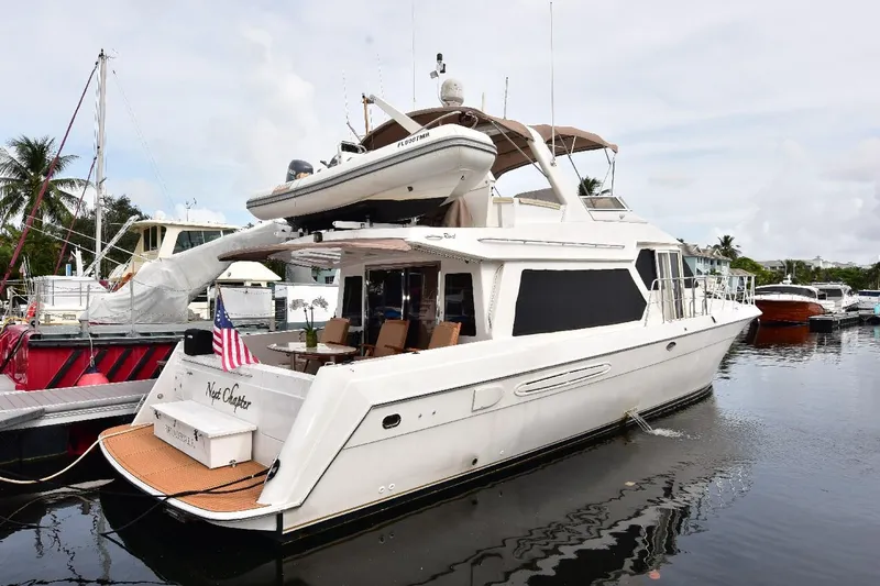 Slide: The Image of Navigator Rival 2004 - 70