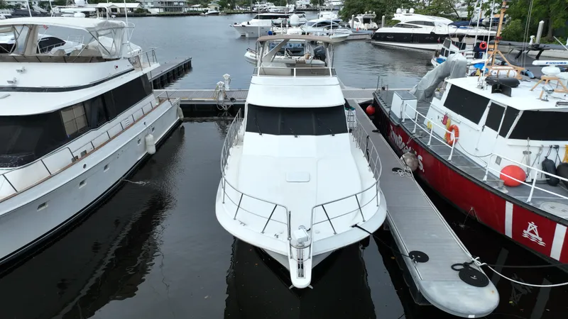 Slide: The Image of Navigator Rival 2004 - 72