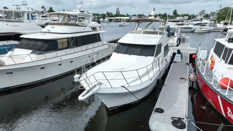 Slide: The Image of Navigator Rival 2004 - 76