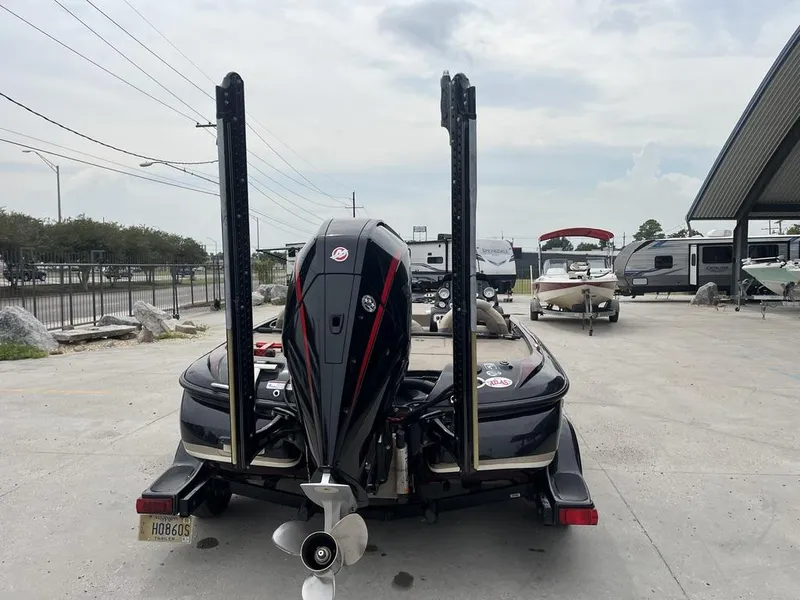 Slide: The Image of Nitro Z-8 2013 - 10