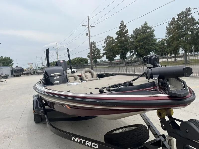 Slide: The Image of Nitro Z-8 2013 - 13