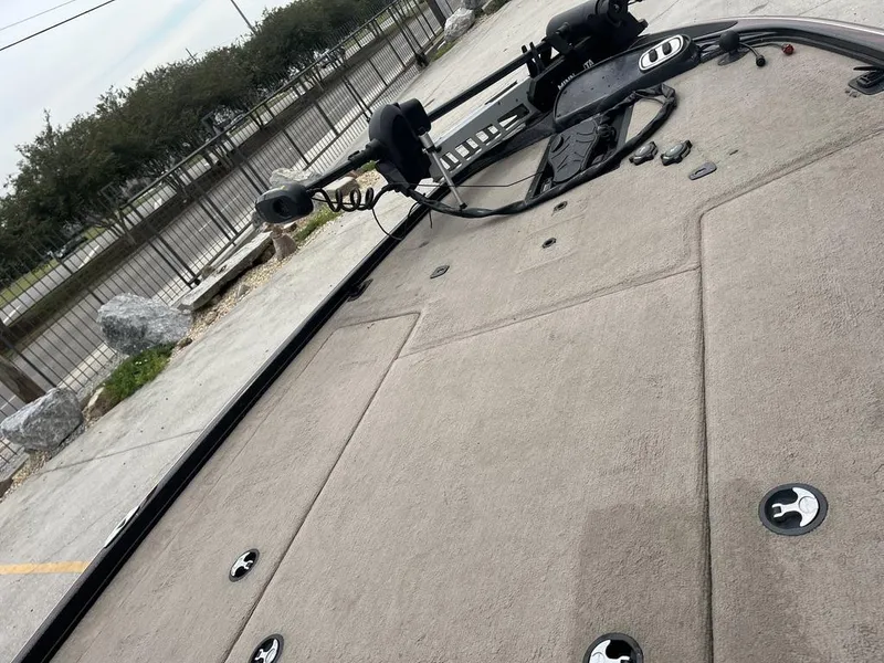 Slide: The Image of Nitro Z-8 2013 - 14