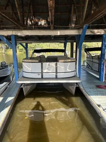 The Image of Crest Classic LX 200 L 2023 - 1