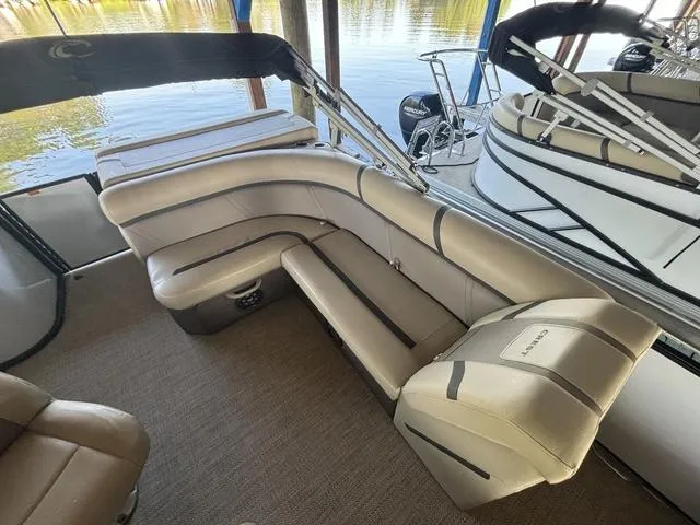 Slide: The Image of Crest Classic LX 200 L 2023 - 10