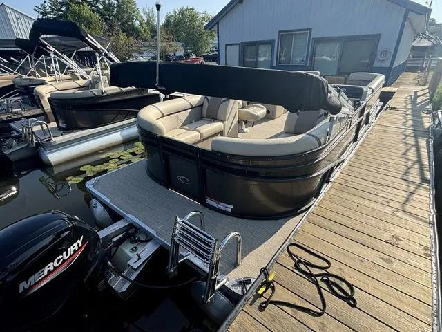 Slide: The Image of Crest CLASSIC LX 240 SLC 2023 - 4