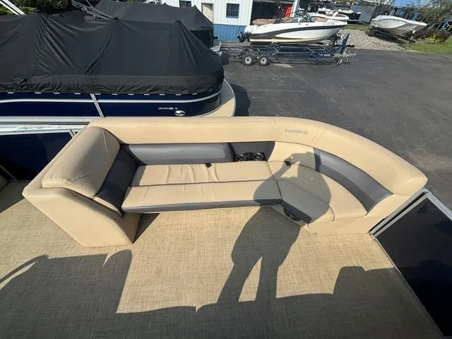 Slide: The Image of Harris CRUISER 250 SL 2023 - 6