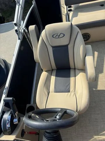 Slide: The Image of Harris CRUISER 250 SL 2023 - 8