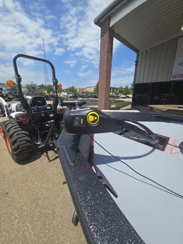 Slide: The Image of Xpress H17C Crappie 2025 - 16