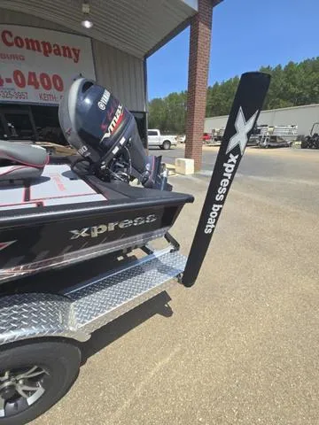 Slide: The Image of Xpress H17C Crappie 2025 - 23