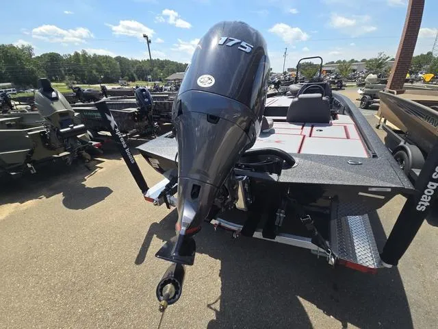 Slide: The Image of Xpress H20 Bass 2025 - 18