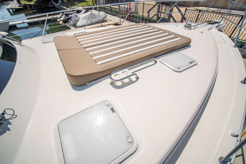 Slide: The Image of Riviera 525 SUV 2020 - 54