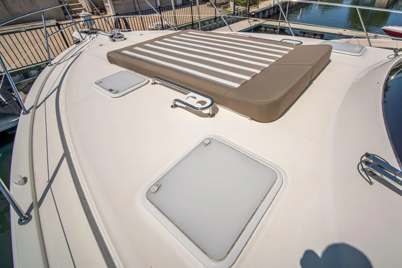 Slide: The Image of Riviera 525 SUV 2020 - 56