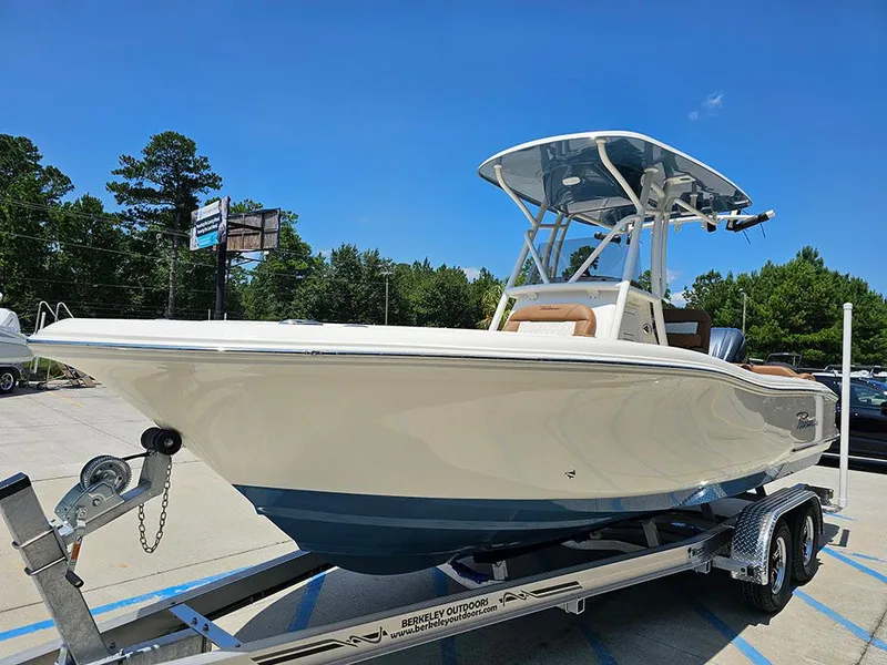 Slide: The Image of 2025 Pioneer Boats Islander 222 - 5