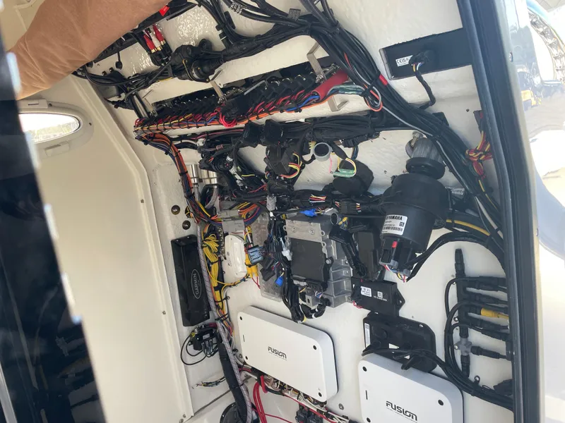 Slide: The Image of Key West 291 FS w/ Twin 350 & Joystick 2025 - 18