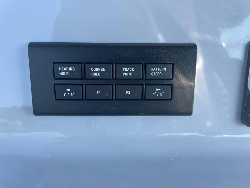 Slide: The Image of Key West 291 FS w/ Twin 350 & Joystick 2025 - 4